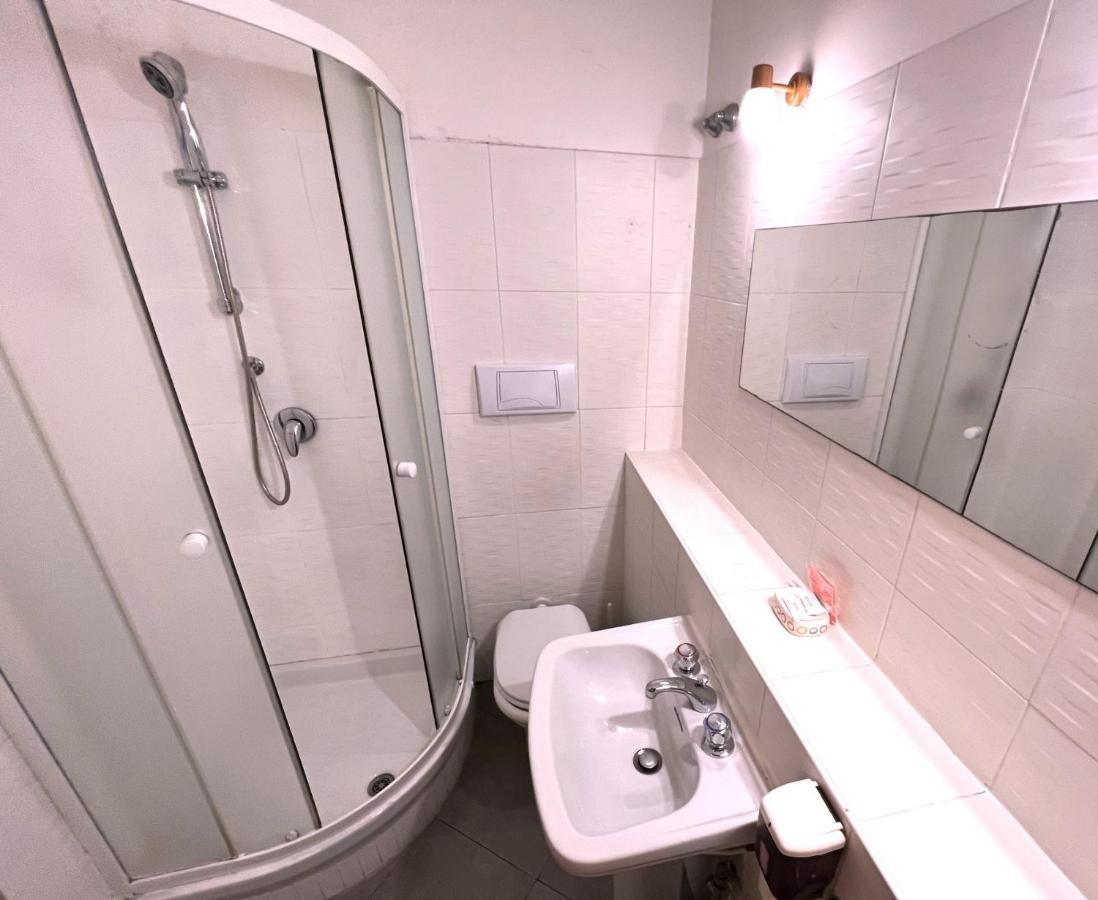 Booking Inn Settembre 95 Rome Luaran gambar