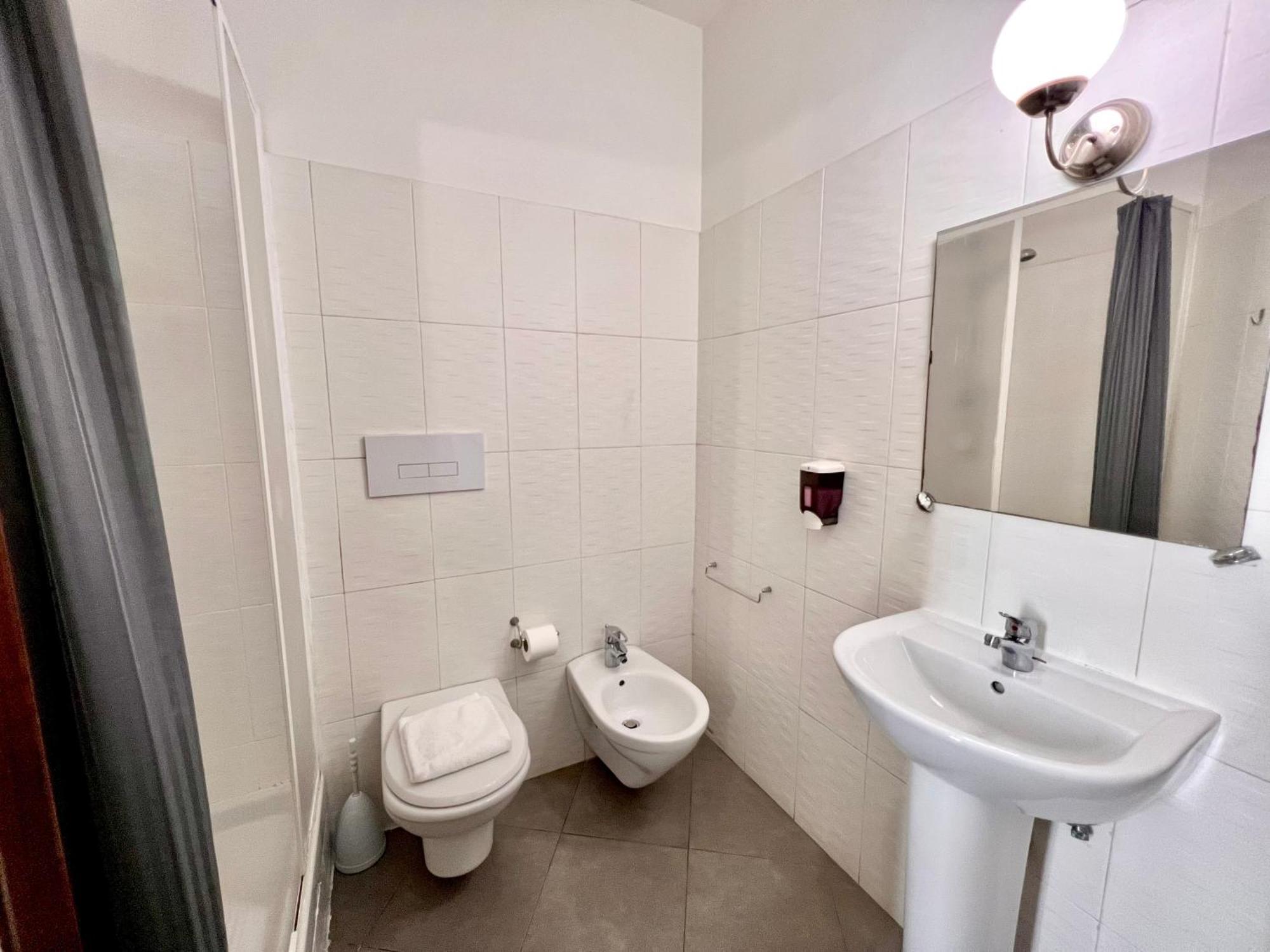 Booking Inn Settembre 95 Rome Luaran gambar